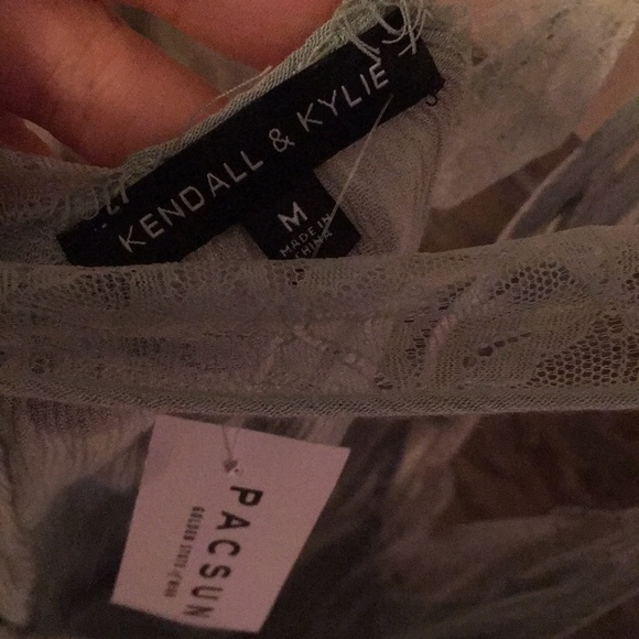 Kendall and Kylie dress - Picture 7 of 7